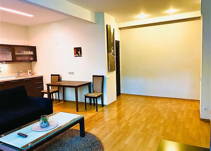 Evelina * كلابيدا